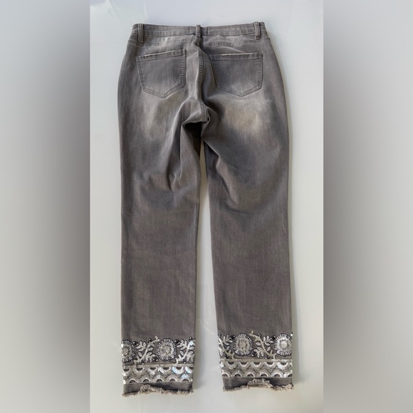 Frank Lyman Gray Embellished Hem Jeans RARE SAMPLE Size M - Picture 11 of 15